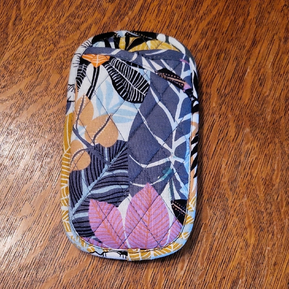 Floral Quilted Phone Pouch
